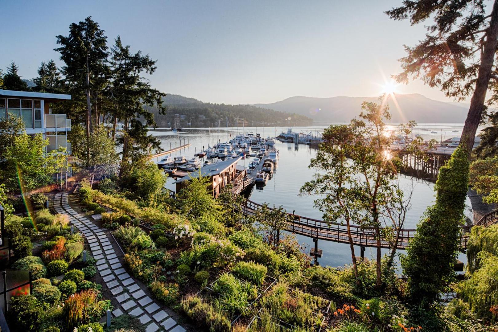 Brentwood Bay Resort & Spa Eksteriør bilde
